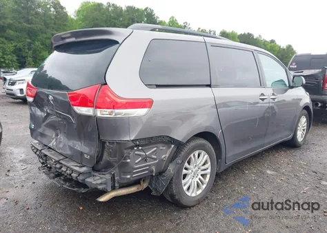 2012 Toyota Sienna Xle V6 8 Passenger from USA, damaged, VIN 5TDYK3DC4CS201095